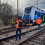 VIDEO: Po ranní nehodě na železnici u Zlivi transportovali záchranáři do nemocnic ihned 27 zraněných