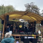 Kamenný most v Písku ožil Svatomartinskou nedělí. Žebrák letos málem zůstal bez pláště