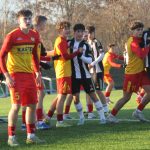 Fotbal: Černobílý válec přezimuje v čele. Pro B dorost Dynama skončil podzim vítězně