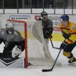 Hokej: Juniory Motoru doma dělily čtyři vteřiny od nájezdů. Nedorostův návrat