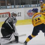 Hokej: Juniory Motoru doma dělily čtyři vteřiny od nájezdů. Nedorostův návrat