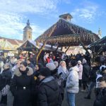 Video: Adventní trhy i kluziště v Písku a Českých Budějovicích praskají ve švech