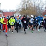 Na Štěpána se běhalo kolem Tálínského rybníka