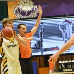 VIDEO: Sršni oslavili třicáté výročí desátou výhrou v sezoně