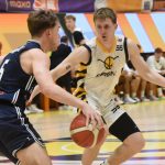 VIDEO: Sršni oslavili třicáté výročí desátou výhrou v sezoně