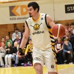 VIDEO: Sršni oslavili třicáté výročí desátou výhrou v sezoně