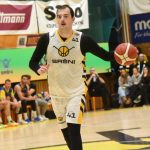 VIDEO: Koncert jednoho muže nedovolil Sršňům úspěšnou odvetu