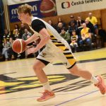 VIDEO: Koncert jednoho muže nedovolil Sršňům úspěšnou odvetu