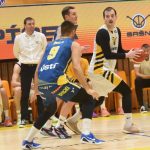 VIDEO: Koncert jednoho muže nedovolil Sršňům úspěšnou odvetu