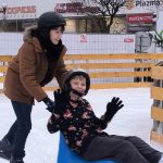 Video: Adventní trhy i kluziště v Písku a Českých Budějovicích praskají ve švech