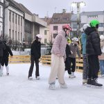 Video: Adventní trhy i kluziště v Písku a Českých Budějovicích praskají ve švech