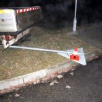 Opilý cizinec havaroval ve Vacově. Odmontoval z auta registrační značky a od nehody odešel