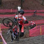 Chýnov se ponořil do cyklokrosových soubojů na blátě. Mezi žáky vládli závodníci Cycling Academy Tábor