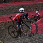 VIDEO: Souboj mezi táborskými cyklokrosovými kadety vyzněl na poháru v Chýnově lépe pro Maňase