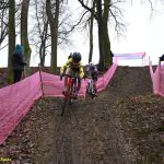 Cyklokrosový pohár v Chýnově vyhrála mezi kadetkami Vilma Pazourková