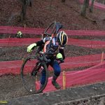 Chýnov se ponořil do cyklokrosových soubojů na blátě. Mezi žáky vládli závodníci Cycling Academy Tábor