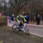 VIDEO: Souboj mezi táborskými cyklokrosovými kadety vyzněl na poháru v Chýnově lépe pro Maňase