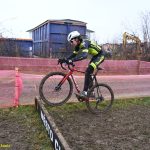 VIDEO: Souboj mezi táborskými cyklokrosovými kadety vyzněl na poháru v Chýnově lépe pro Maňase