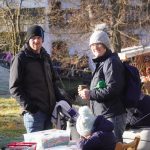 První ročník adventu v Hoslovickém mlýně se povedl. Návštěvníci si tu užívali i sluníčko