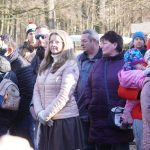 První ročník adventu v Hoslovickém mlýně se povedl. Návštěvníci si tu užívali i sluníčko