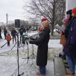 Sousedské setkání u kapličky patří k neodmyslitelným vánočním tradicím Předotic