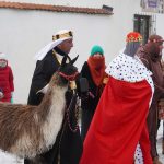 Sousedské setkání u kapličky patří k neodmyslitelným vánočním tradicím Předotic