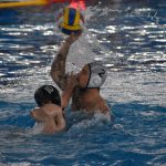 Na Kometu neumí. Vodní pólisté doma vysoko prohráli