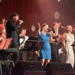 Milevští muzikanti a zpěváci nadělili publiku Milevské Vánoce. VIDEO