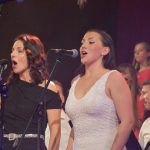 Milevští muzikanti a zpěváci nadělili publiku Milevské Vánoce. VIDEO