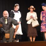 Nechtěnci z Plané nad Lužnicí bavili Papouščí nemocí plný sál