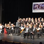 Rybovu Českou mši vánoční si ani letos nenechal ujít plný sál táborského divadla