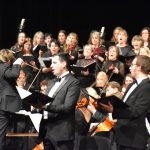 Rybovu Českou mši vánoční si ani letos nenechal ujít plný sál táborského divadla