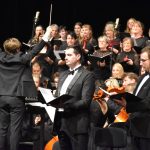 Rybovu Českou mši vánoční si ani letos nenechal ujít plný sál táborského divadla