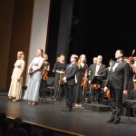 Rybovu Českou mši vánoční si ani letos nenechal ujít plný sál táborského divadla