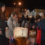 VIDEO: Velký vánoční koncert zaplnil kostel v Milevsku. Skauti venku rozdávali betlémské světlo a postarali se i o zábavu