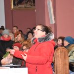 VIDEO: Velký vánoční koncert zaplnil kostel v Milevsku. Skauti venku rozdávali betlémské světlo a postarali se i o zábavu