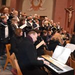 VIDEO: Velký vánoční koncert zaplnil kostel v Milevsku. Skauti venku rozdávali betlémské světlo a postarali se i o zábavu