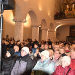 Na vánočním koncertu Fantomu v milevské bazilice i letos zazpíval Jindra Müller. Vzdal Poctu Milevsku a lidé vzdali poctu jemu