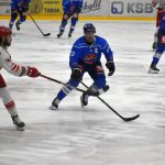 Hokej: Táborští kohouti doma bodovali naplno. Navzdory velké marodce těsně porazili Frýdek-Místek