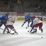 Hokej: Táborští kohouti doma bodovali naplno. Navzdory velké marodce těsně porazili Frýdek-Místek