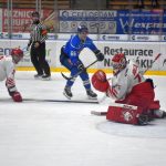 Hokej: Táborští kohouti doma bodovali naplno. Navzdory velké marodce těsně porazili Frýdek-Místek