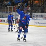 Hokej: Táborští kohouti doma bodovali naplno. Navzdory velké marodce těsně porazili Frýdek-Místek