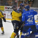 Hokej: Táborští kohouti vyprovodili zlínské berany. Na videu vybrali hráče zápasu fanoušci. Slovo dostal i důrazný bek