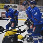 Hokej: Táborští kohouti vyprovodili zlínské berany. Na videu vybrali hráče zápasu fanoušci. Slovo dostal i důrazný bek