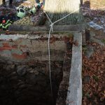 Hasiči vytahovali psa i koně uvízlé v díře, také kočku z řeky