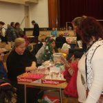 Vánoční trh v Milevsku lákal nejen na nákup dekorací a dárků. Magnetem byl i model kolejiště s vláčky 