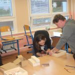 Na jarmarku 2. základní školy v Milevsku vystoupili i učitelé. Novinkou byly chovatelské ukázky