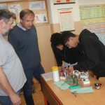 Na jarmarku 2. základní školy v Milevsku vystoupili i učitelé. Novinkou byly chovatelské ukázky