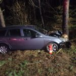 Při ranní nehodě u Křižanova se zranili dva lidé. Řidiči bourali i v neděli večer