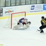 VIDEO: Spartak rozehrál derby s Lokomotivou skvěle. Tříbrankové vedení ale nestačilo a Veselí se radovalo po nájezdech